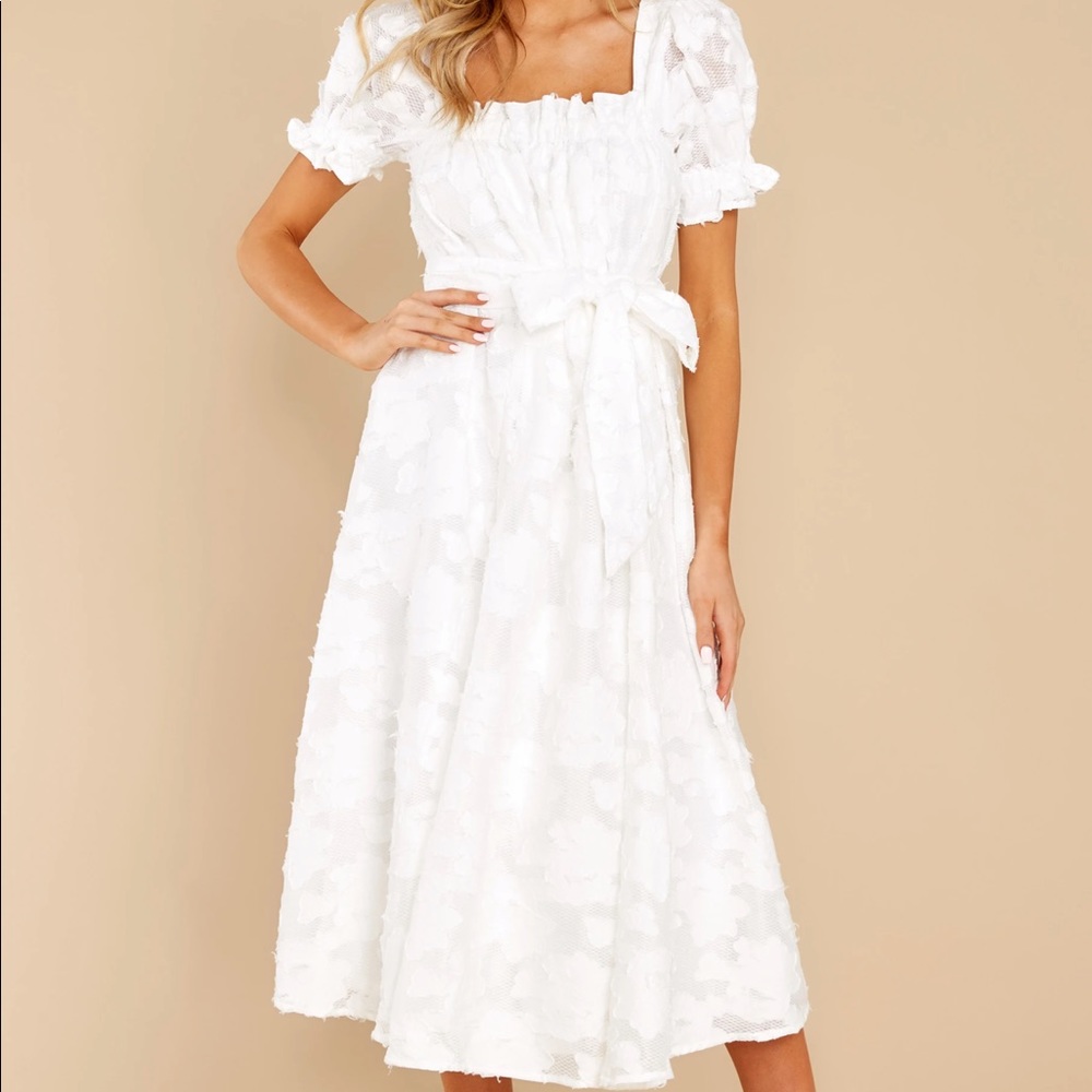 Red Dress Boutique White Lace Dress